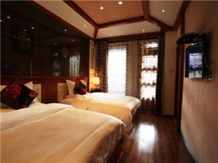 リージャン シェニック バケーション ホテル(Lijiang Scenic Vacation Hotel)